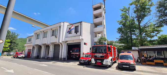 Posjet 2.A Javnoj vatrogasnoj postrojbi Crikvenica