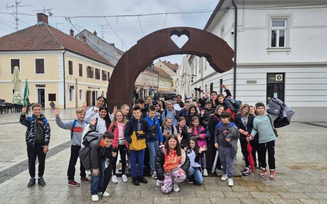 Četvrtaši u školi u prirodi